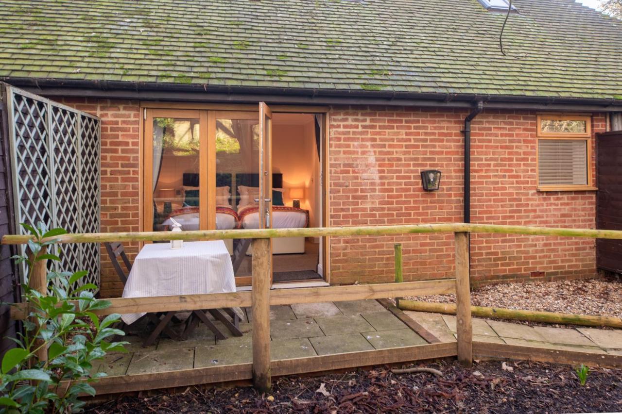 Terlingham Lane Cottage Hawkinge Екстериор снимка