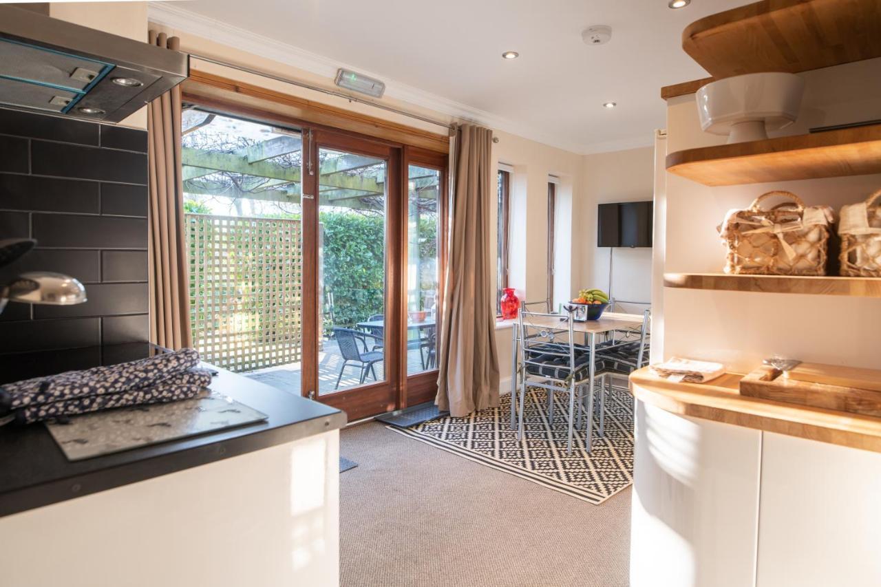 Terlingham Lane Cottage Hawkinge Екстериор снимка