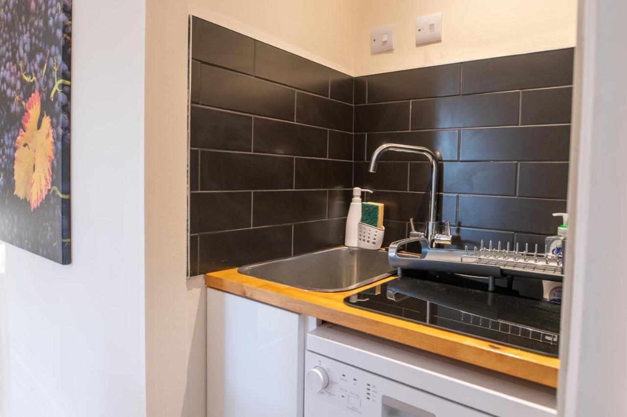 Terlingham Lane Cottage Hawkinge Екстериор снимка
